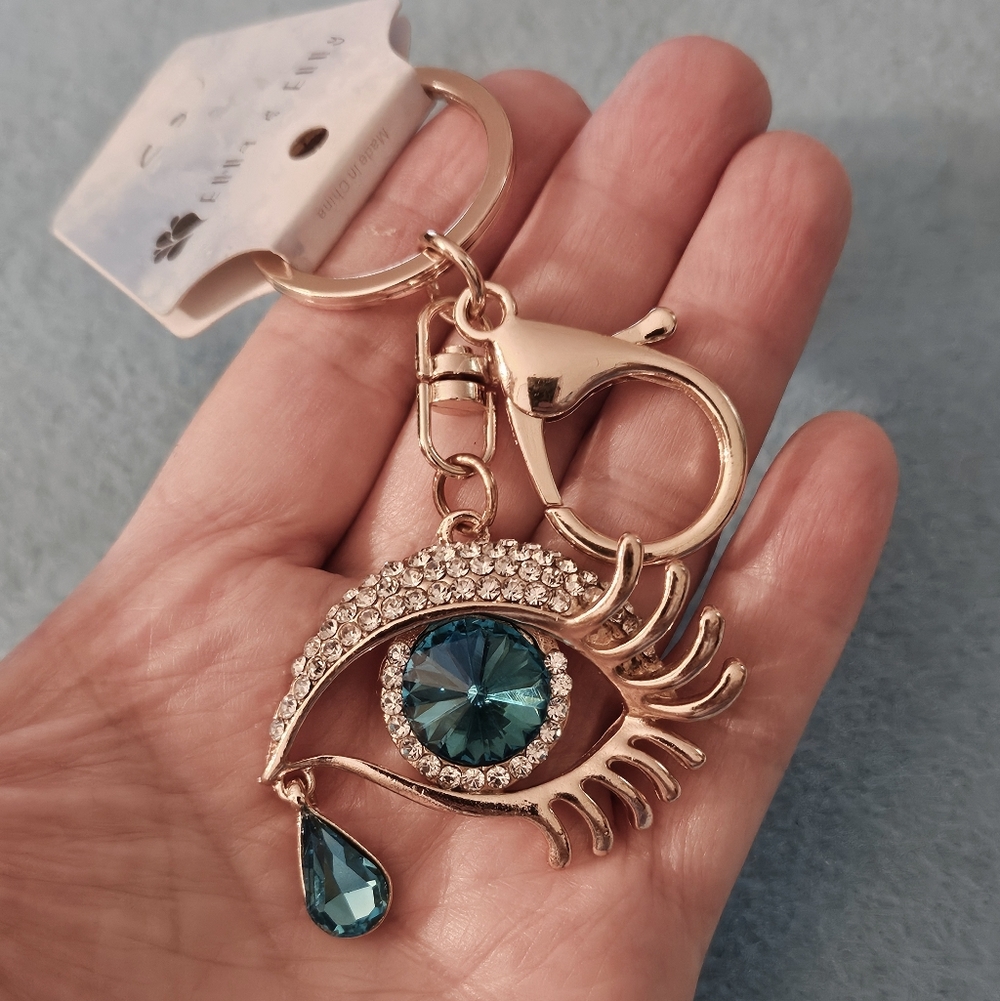 NWT Teal-Blue Faceted Crystal Iris Eye Keychain with Matching  Teardrop Charm